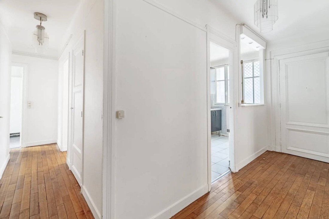 Apartment in Bois de Boulogne, Paris 16e Arrondissement, Paris 1 - 17599483