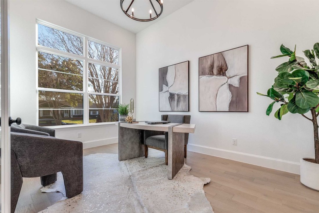 House in Dallas, Texas, United States 2 - 18670366