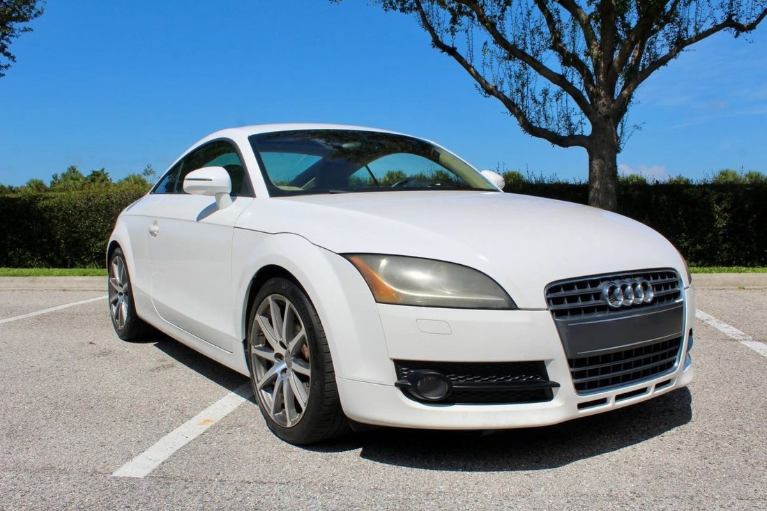 Coupe in Sarasota, FL, United States 4 - 18667103