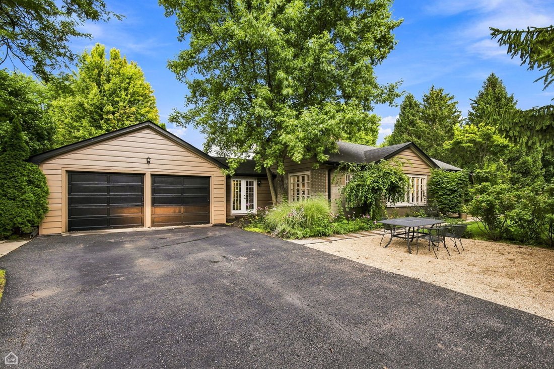 House in Wilmette, Illinois, United States 3 - 18663391