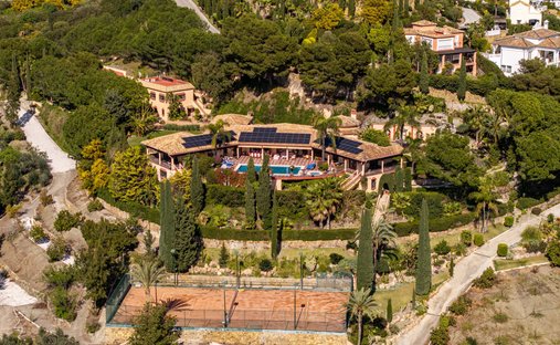 Schloss in El Paraíso, Benahavís, Spanien 1