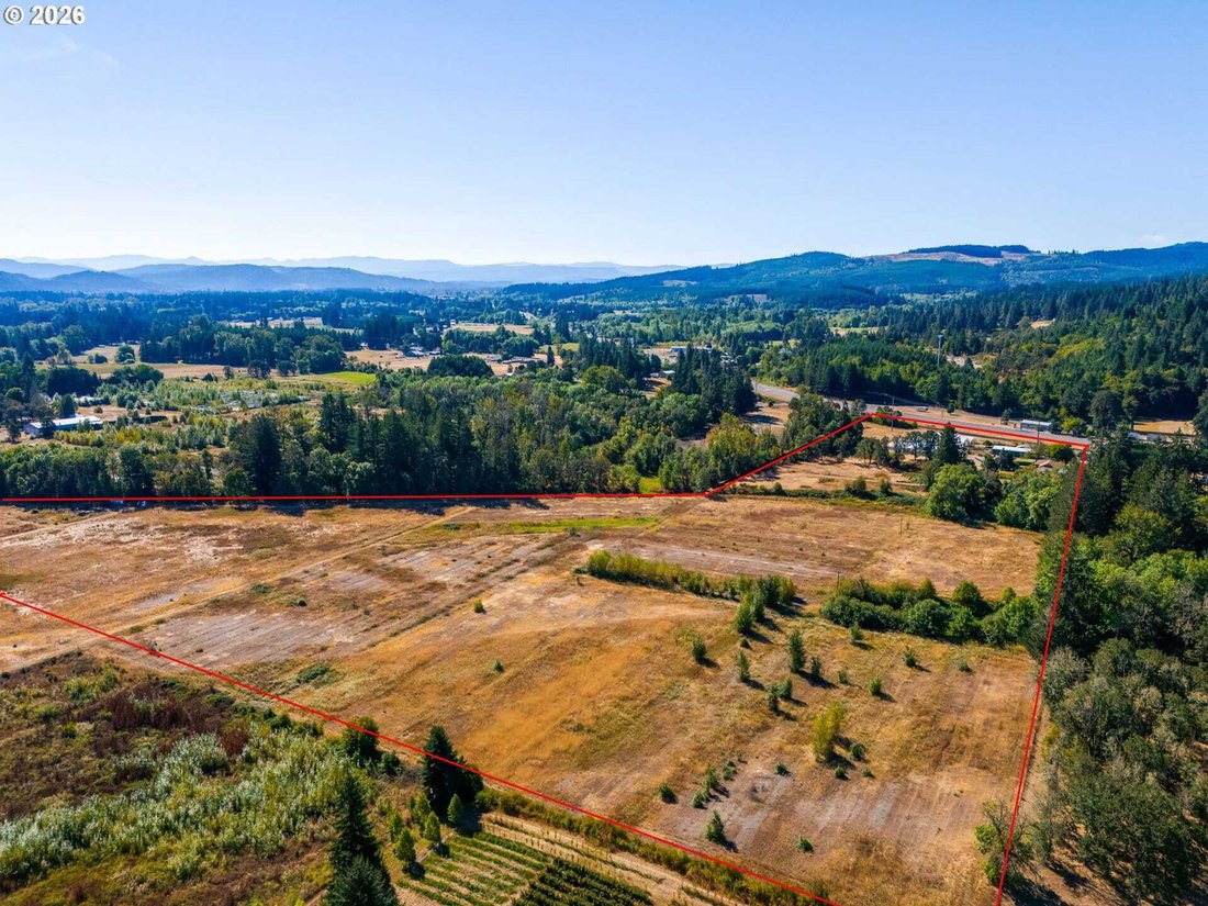 House in Lebanon, Oregon, United States 3 - 18659219