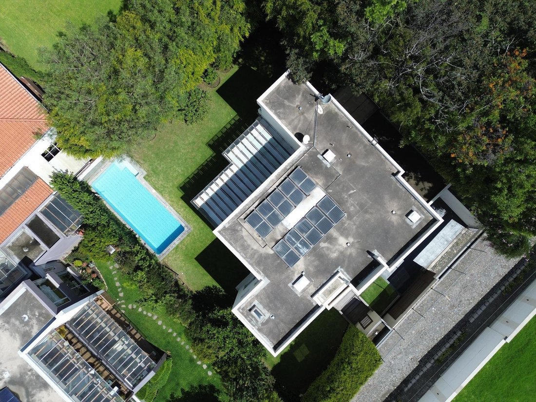 House in Quito, Pichincha, Ecuador 2 - 18660468