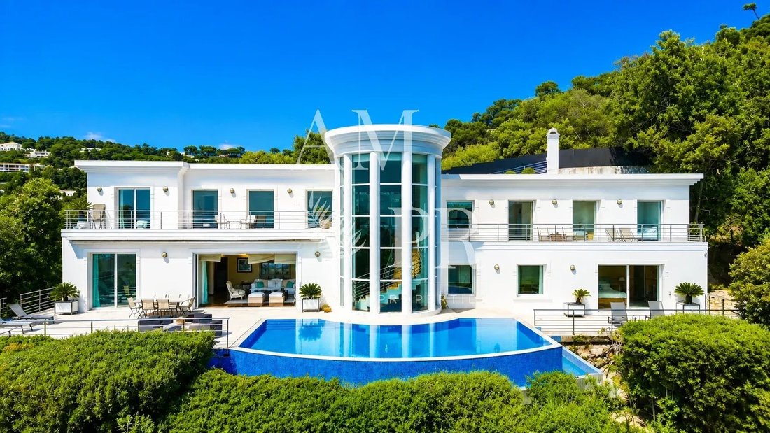 Villa in Cannes, Provence-Alpes-Côte d'Azur, France 5 - 11593571