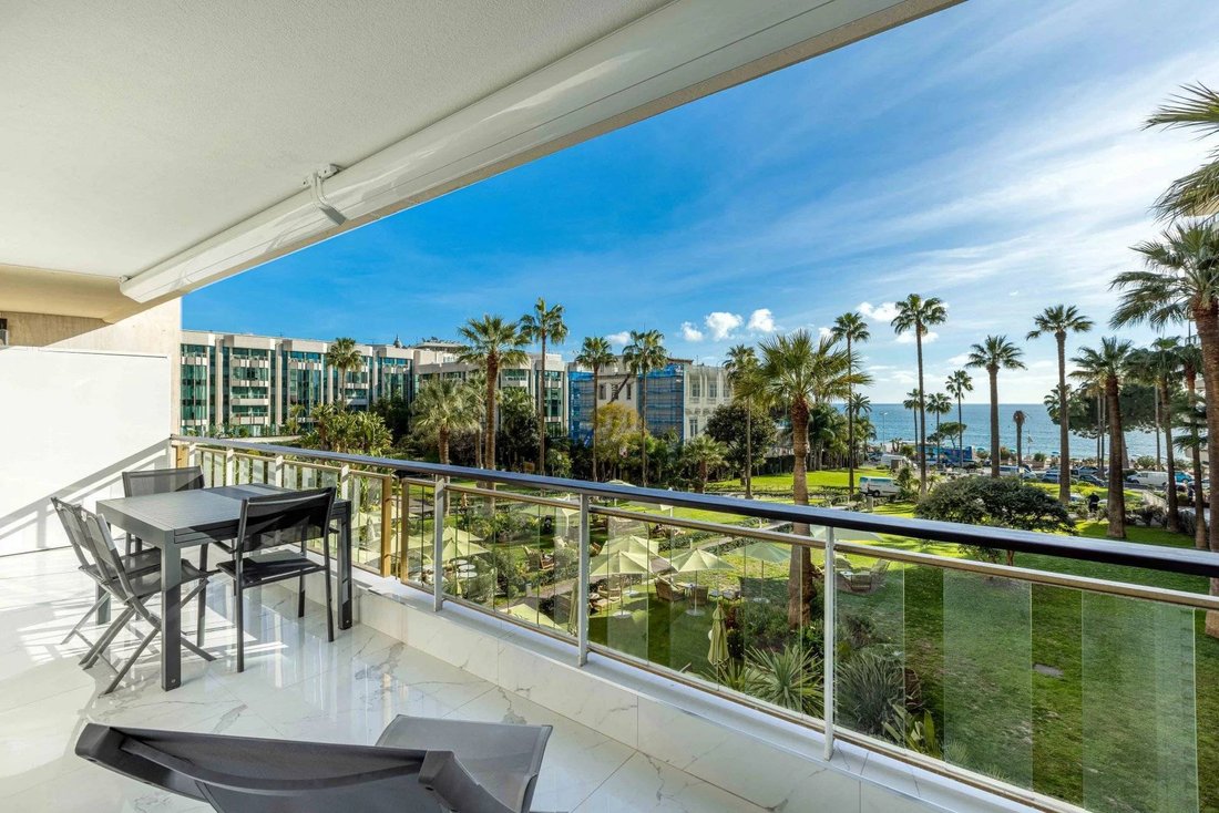 Apartment in Cannes, Provence-Alpes-Côte d'Azur, France 1 - 15503376