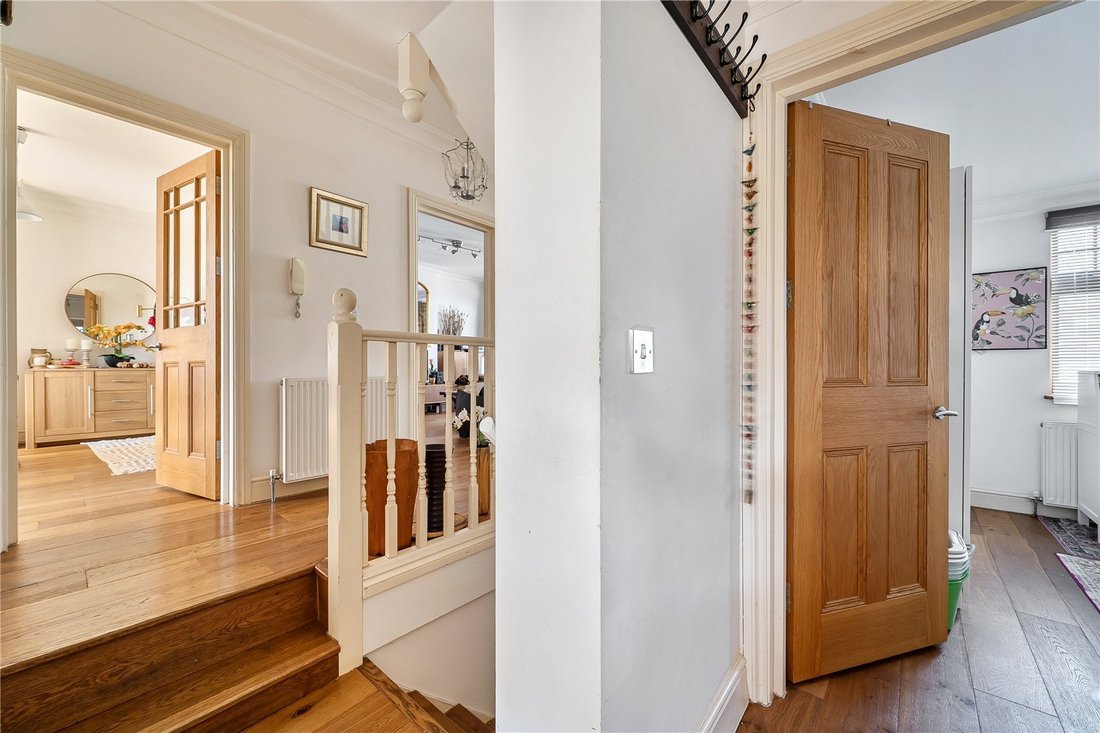 Apartment in Bounds Green, Haringey, England 5 - 18668854