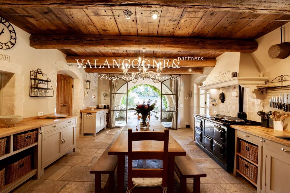 Country House in Eygalières, Provence-Alpes-Côte d'Azur, France 3 - 15452706