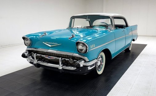 Family Owned Since New/Correct 283ci 4bbl  V8/Powerglide/Iconic Style/1 Repaint in Morgantown, United States 1