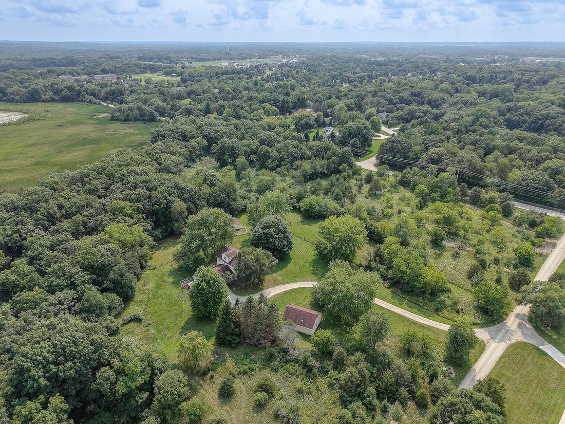 House in Summit, Wisconsin, United States 3 - 18665696