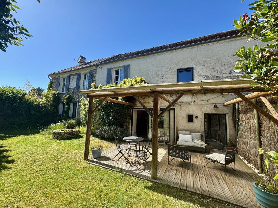 House in Septeuil, Ile-de-France, France 1 - 18664529