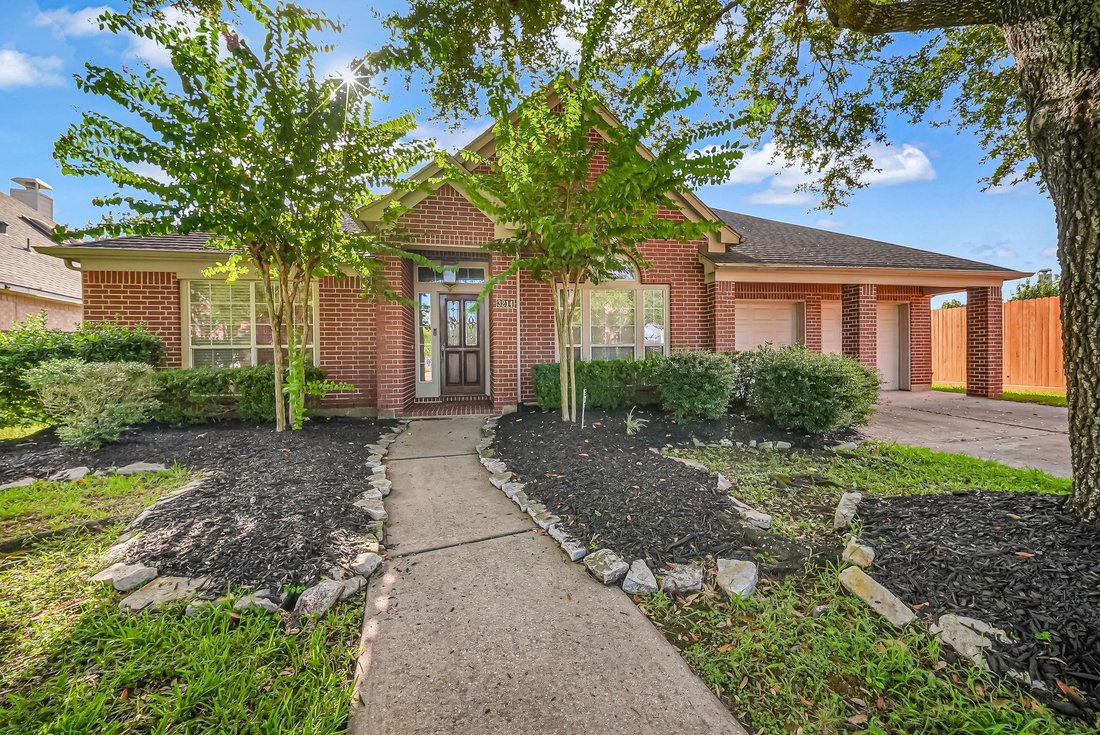 House in Manvel, Texas, United States 1 - 18666244