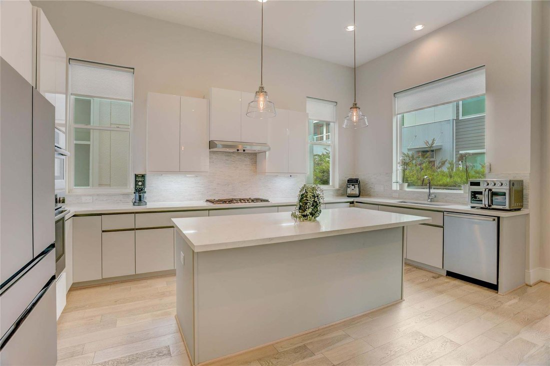 House in Houston, Texas, United States 4 - 18669447