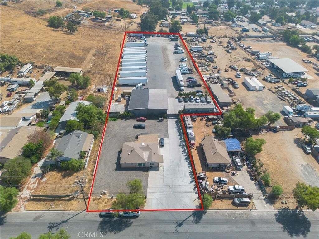 House in Jurupa Valley, California, United States 2 - 16522408