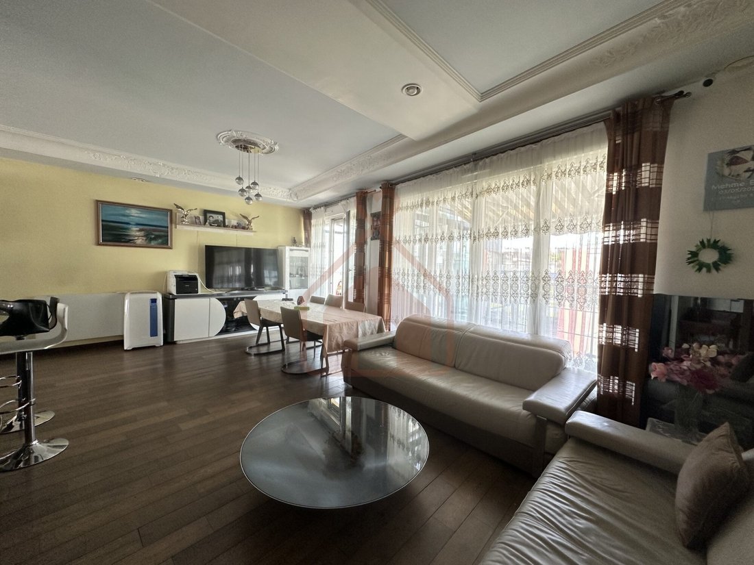Apartment in Villejuif, Ile-de-France, France 5 - 18665499