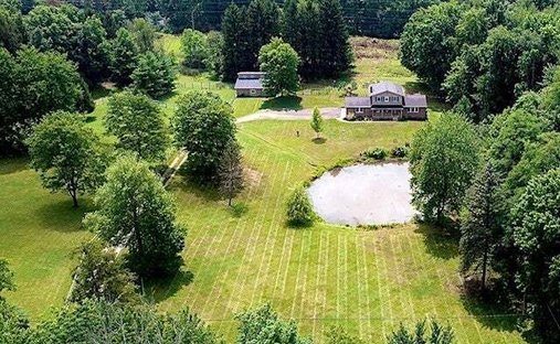 House in Akron, Ohio, United States 1