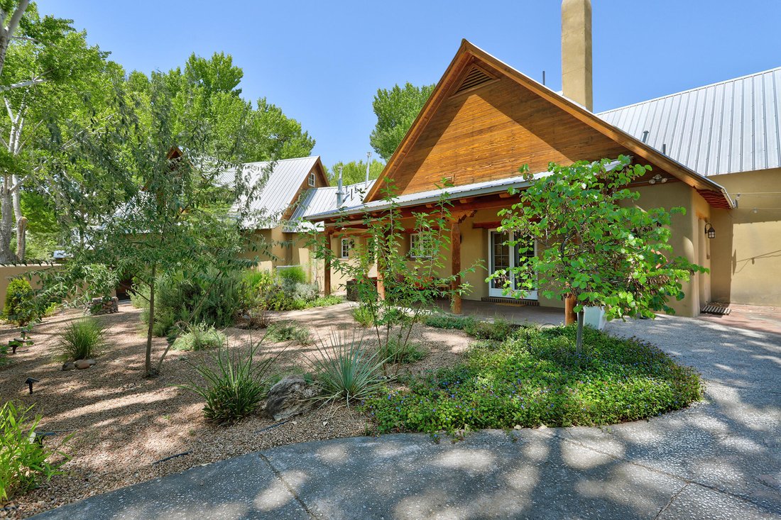 House in Corrales, New Mexico, United States 4 - 18659705