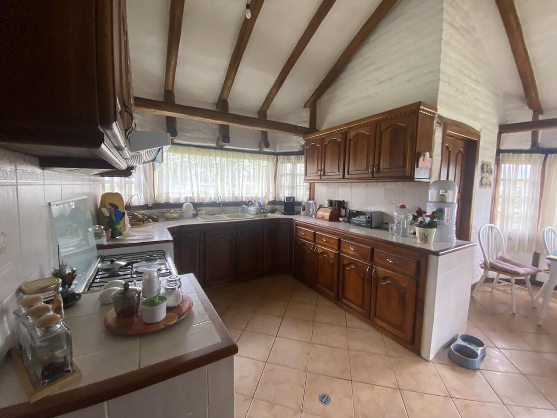 House in Quito, Pichincha, Ecuador 5 - 18660804