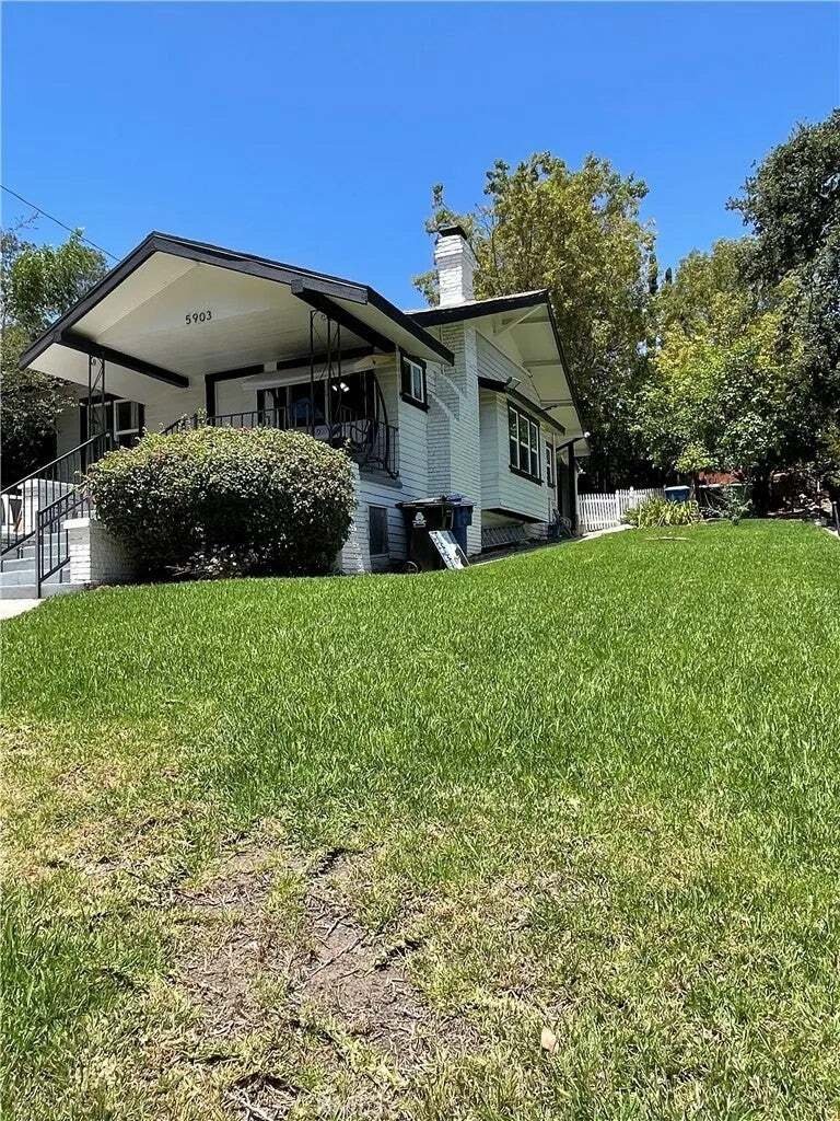House in Los Angeles, California, United States 1 - 18667984