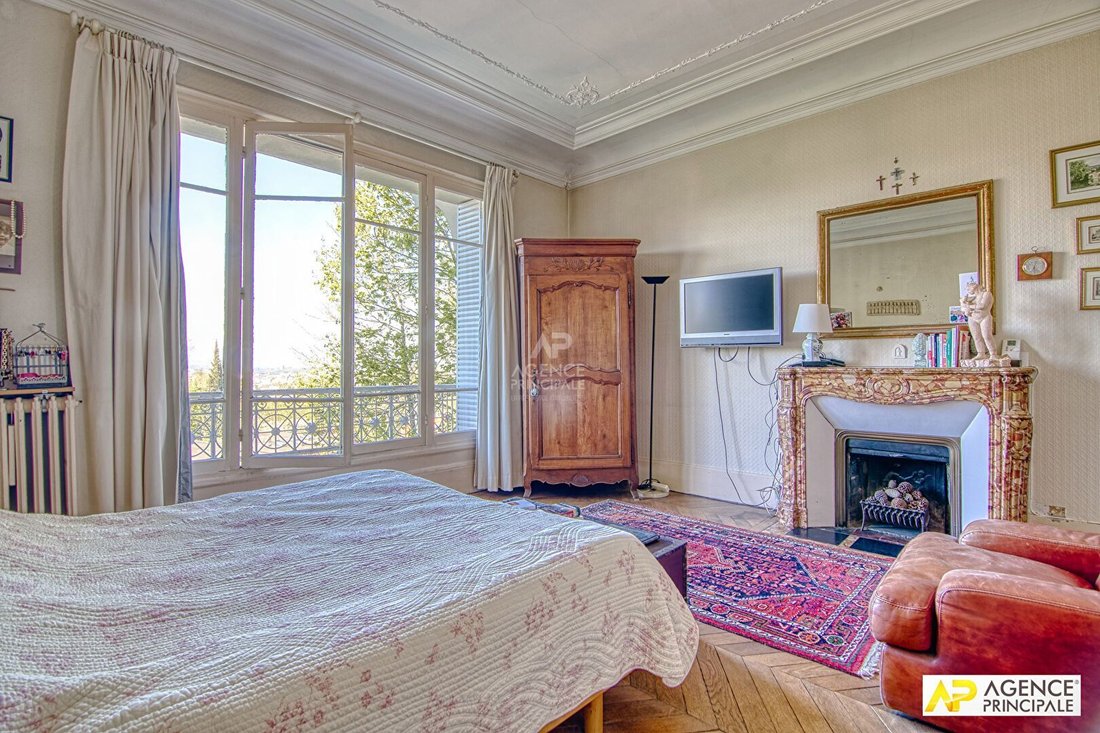 Wohnung in Nationales Schlossgebiet, Versailles, Frankreich 5 - 18660052