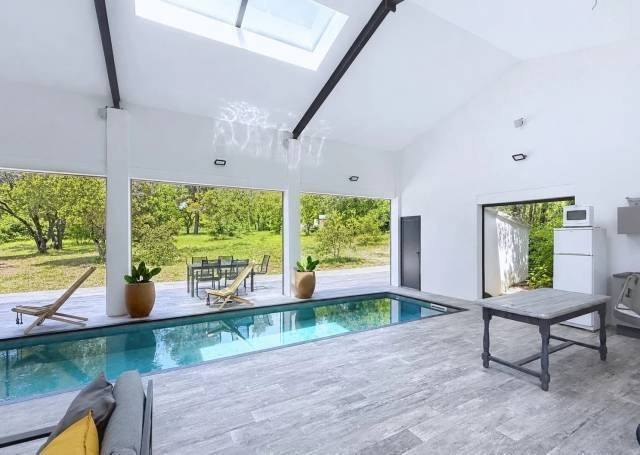 Casa en Régusse, Provenza-Alpes-Costa Azul, Francia 1 - 17774098