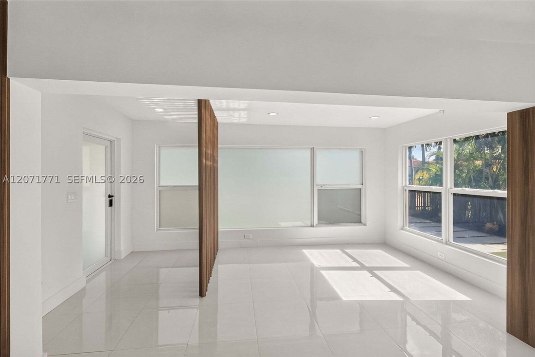 House in Miami, Florida, United States 5 - 18667691