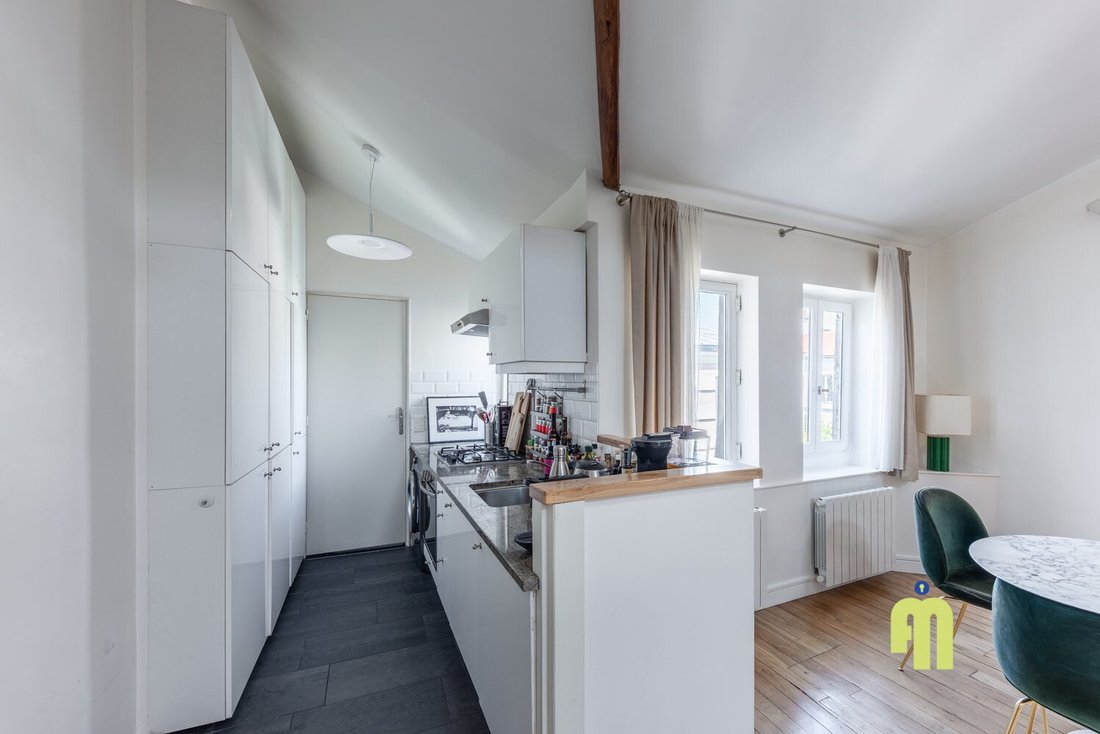 Apartment in La Fourche-Guy Môquet, Paris 17e Arrondissement, Paris 4 - 18670430