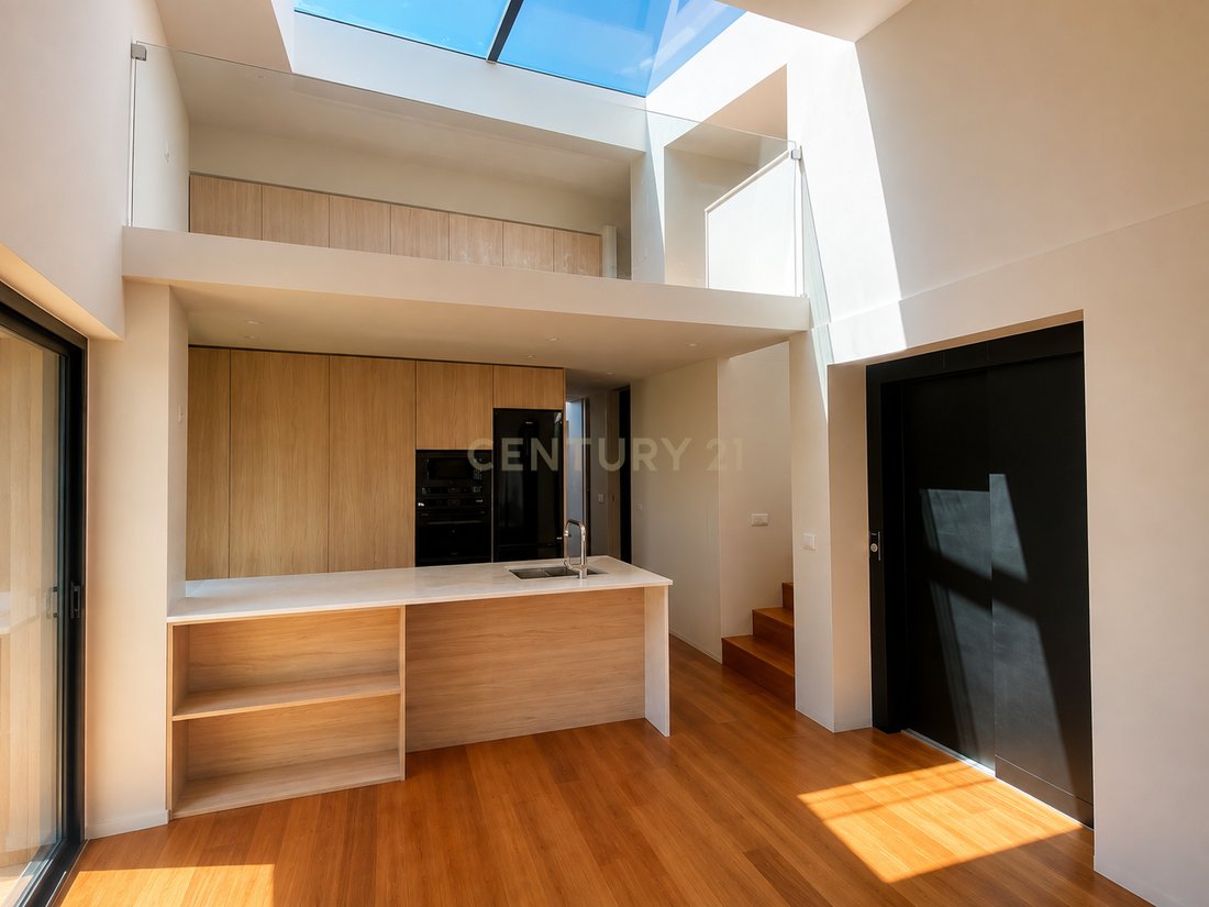 Apartment in Aldoar, Foz do Douro e Nevogilde, Porto District, Portugal 1 - 18666604