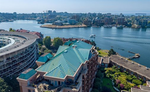 Townhouse in Victoria, British Columbia, Canada 1