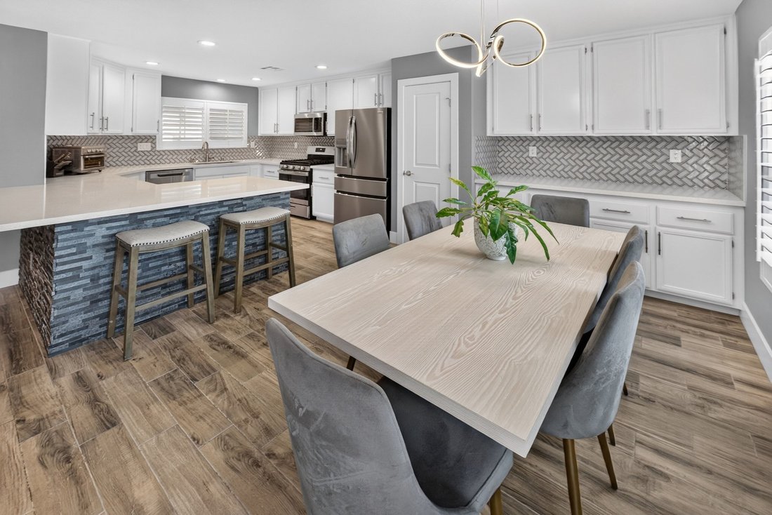 House in North Las Vegas, Nevada, United States 4 - 18660086