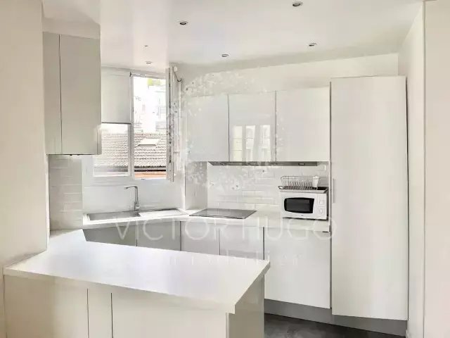 Apartment in Bois de Boulogne, Paris 16e Arrondissement, Paris 4 - 17471487