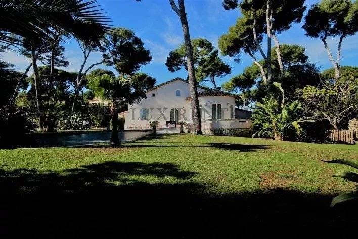 Villa in Fontmerle, Antibes, Frankreich 1 - 15260635