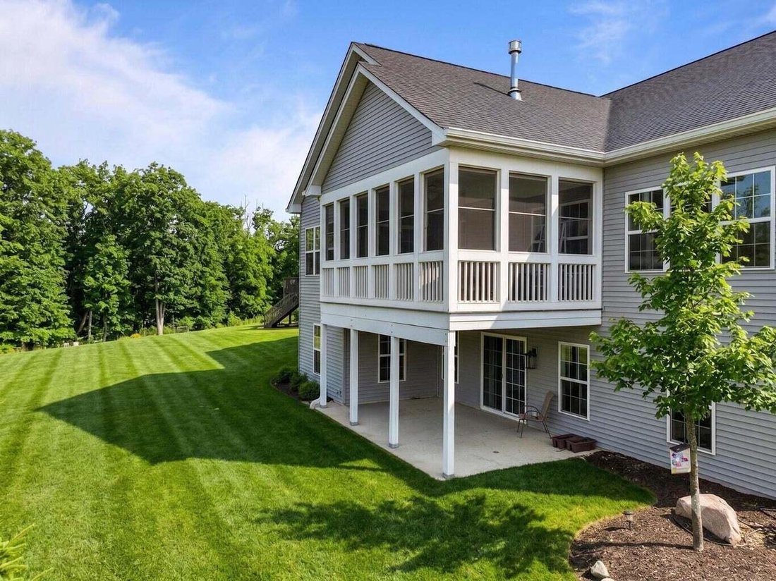 House in Lake Geneva, Wisconsin, United States 4 - 18659076