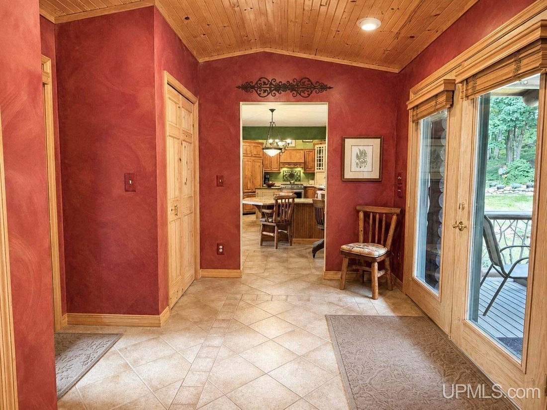 House in Michigamme Township, Michigan, United States 5 - 18662443