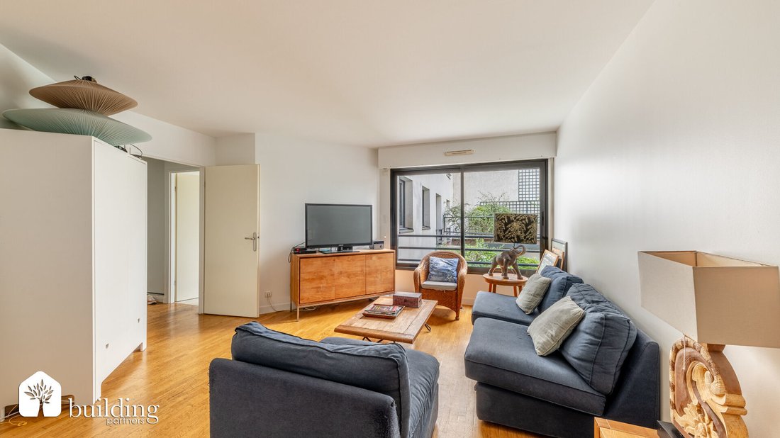 Apartment in La Fourche-Guy Môquet, Paris 17e Arrondissement, Paris 1 - 18666339