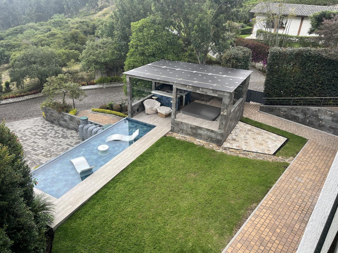 House in Quito, Pichincha, Ecuador 1 - 18661680