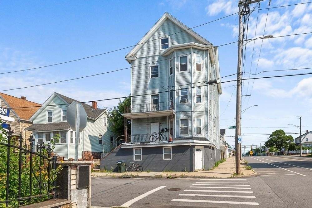 Cranston, Rhode Island, United States 1 - 18665949