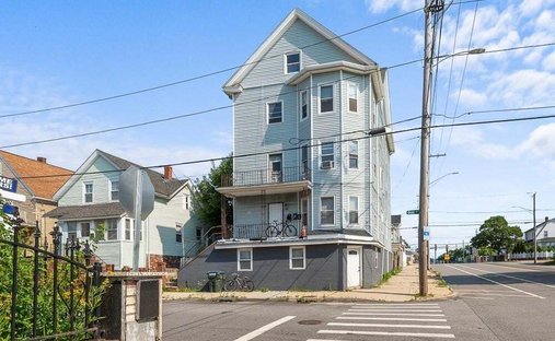 Cranston, Rhode Island, United States 1