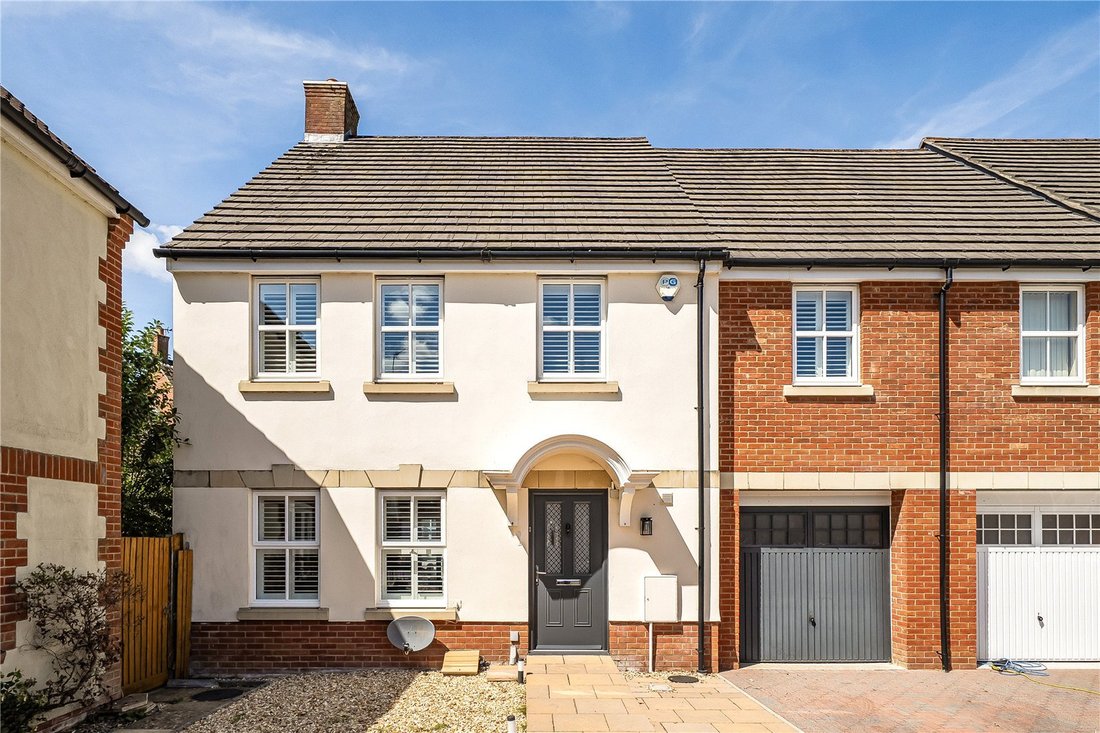 House in Yeovil, England 1 - 18659014