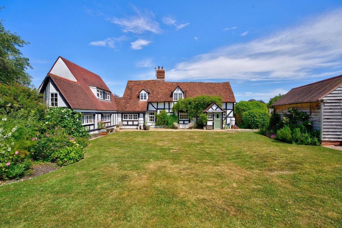 House in Flyford Flavell, England 1 - 18665930