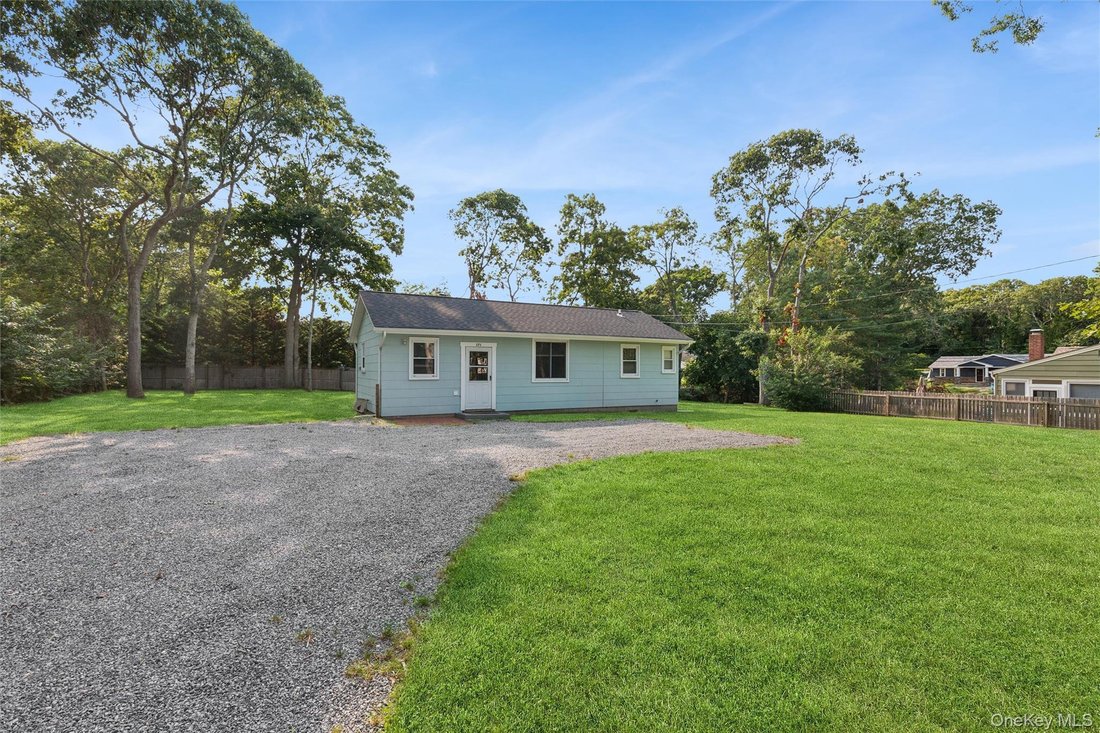 House in Hampton Bays, New York, United States 2 - 18664306