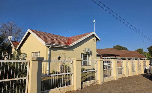 House in Kimberley, Northern Cape, South Africa 1