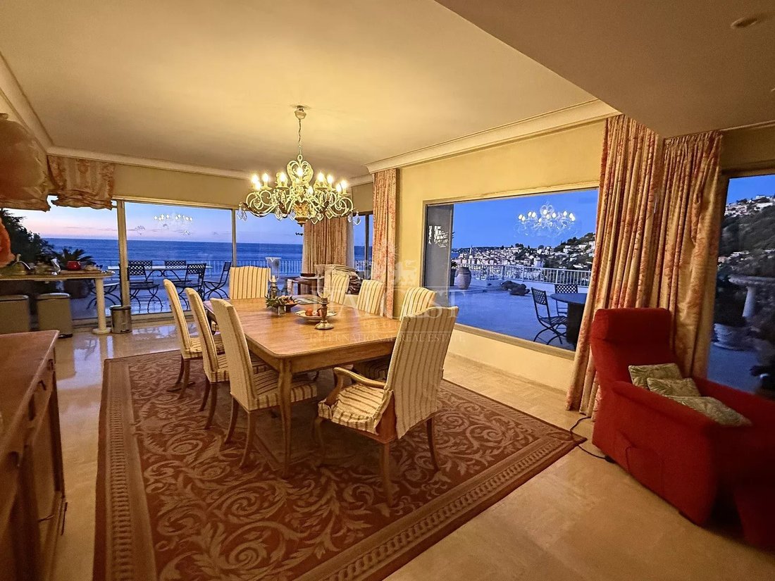 Apartment in Menton, Provence-Alpes-Côte d'Azur, France 4 - 18660746