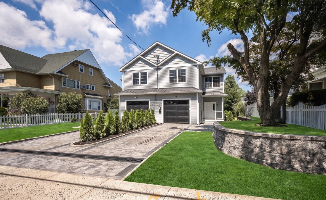 Townhouse in New Rochelle, New York, United States 2 - 18666471