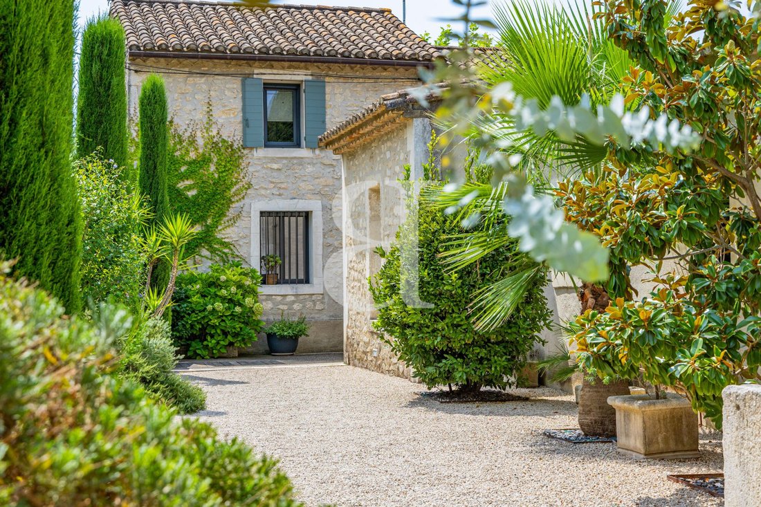 Country House in Saint-Rémy-de-Provence, Provence-Alpes-Côte d'Azur, France 4 - 18665450