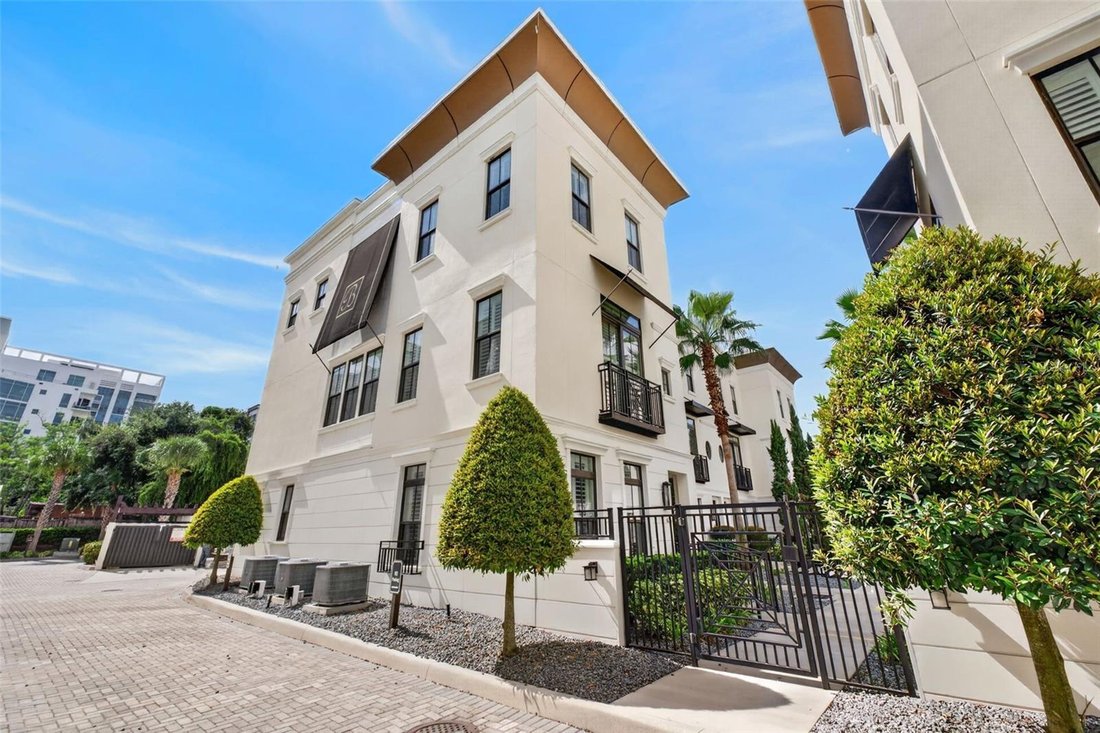 Townhouse in Orlando, Florida, United States 4 - 18659197