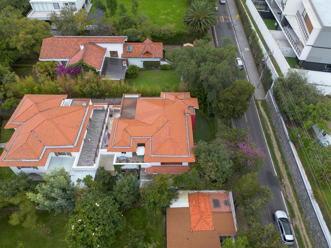 House in Quito, Pichincha, Ecuador 4 - 18660208