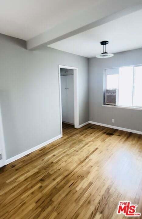 Los Angeles, California, United States 4 - 18662029