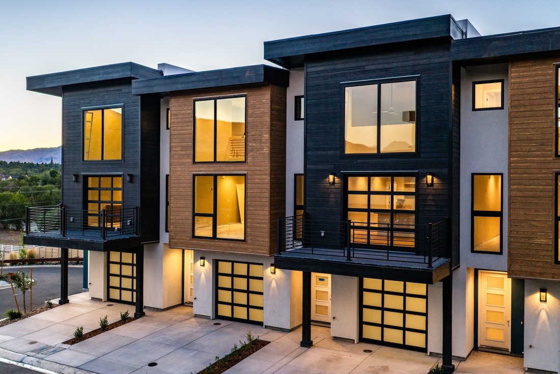 Townhouse in Reno, Nevada, United States 1 - 18666475