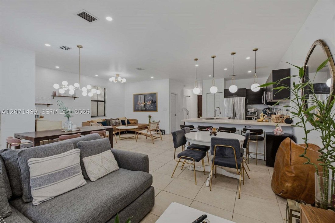 Townhouse in Doral, Florida, United States 5 - 18663453