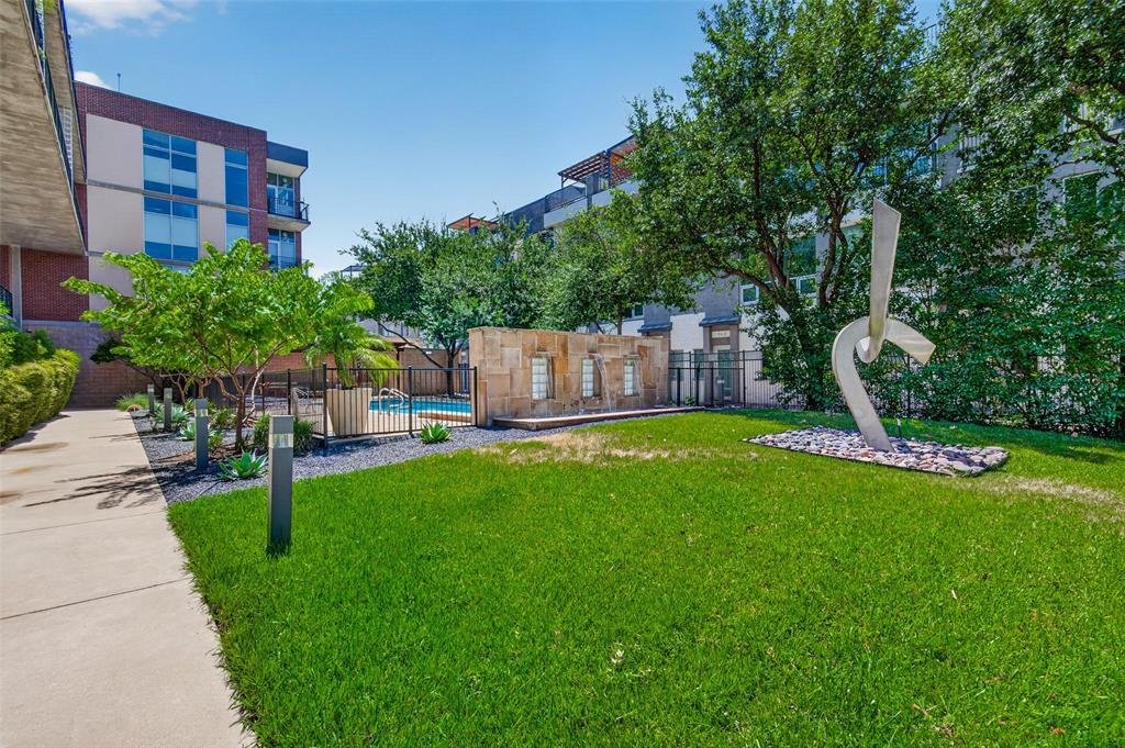 Condo in Dallas, Texas, United States 1 - 18664037